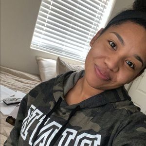 Meet your Posher, Canon